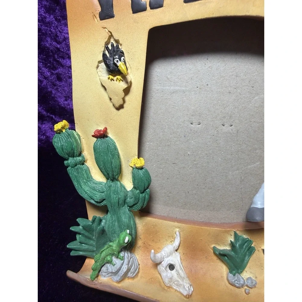 Mickey Mouse 3D Frame Wanted Cowboy Western‎ Desert Southwestern Scene